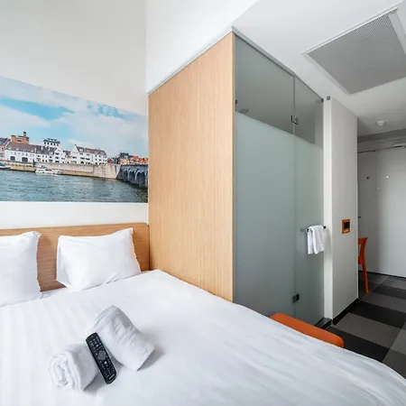 Easyhotel Centre 2* Μάαστριχτ