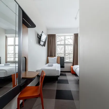 Easyhotel Centre