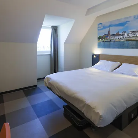 Easyhotel Centre Ξενοδοχείο