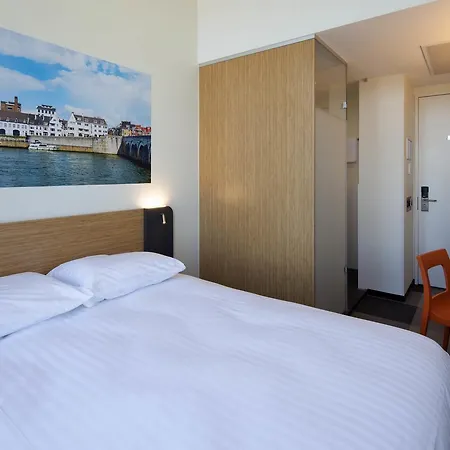 Easyhotel Centre 2* Μάαστριχτ