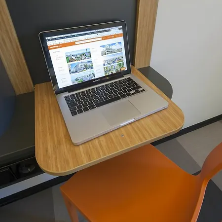 Easyhotel Centre