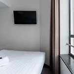 Easyhotel Centre Hotel 2*