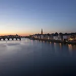 Hotel Easyhotel Centre 2*