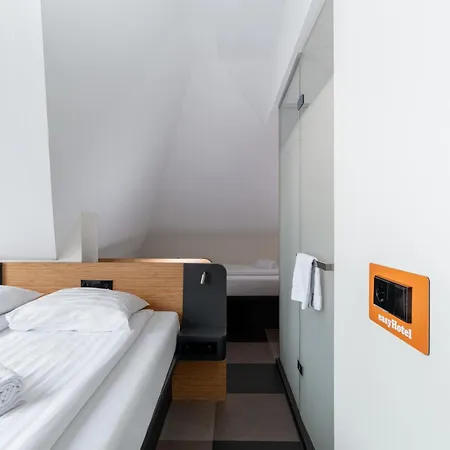 Easyhotel Centre