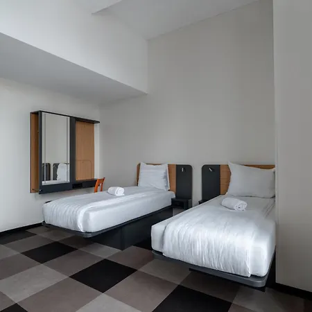 Easyhotel Centre Otel Maastricht