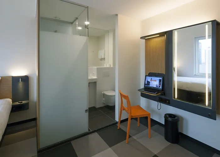 Easyhotel Centre 2* Maastricht