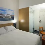 Hotel Easyhotel Centre