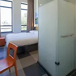 Easyhotel Centre Hotel
