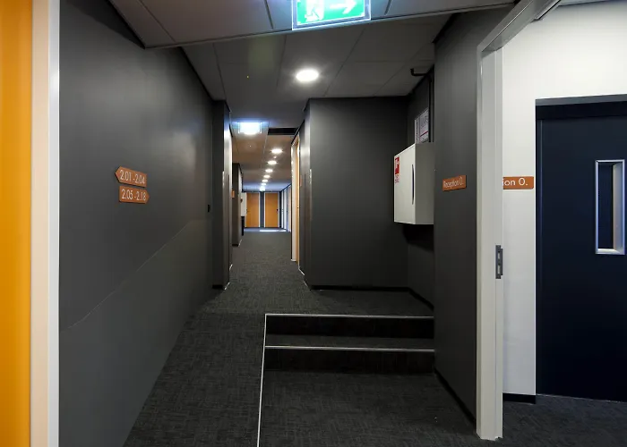 酒店 Easyhotel Centre